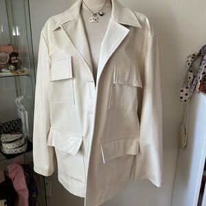 Elegant Cream Women's Jacket
